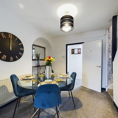 Charming Apartments - Cosy Retreat - Short Drive To City Centre - Free Parking Liverpool Dış mekan fotoğraf